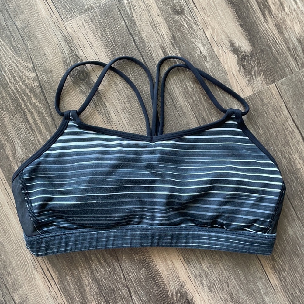 Lululemon Make A Move Sports Bra